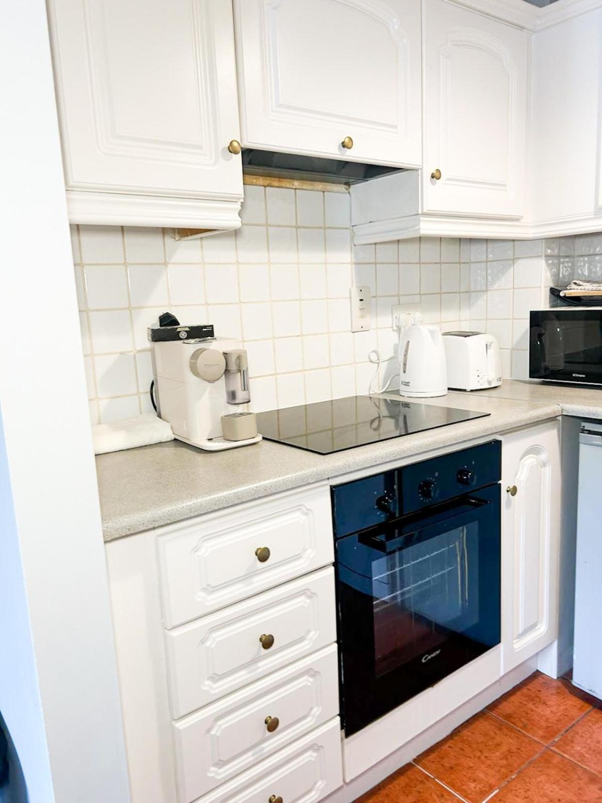 Nem House Apartment Galway Bagian luar foto