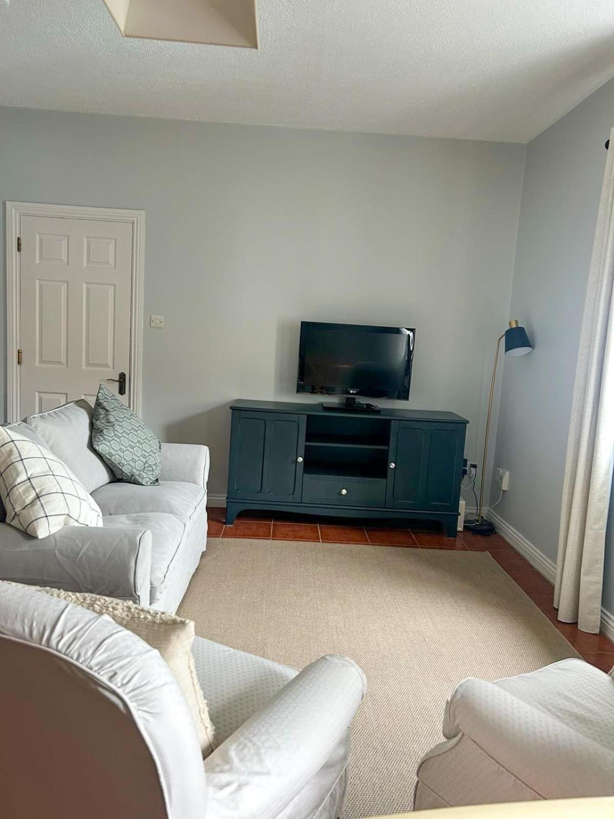 Nem House Apartment Galway Bagian luar foto